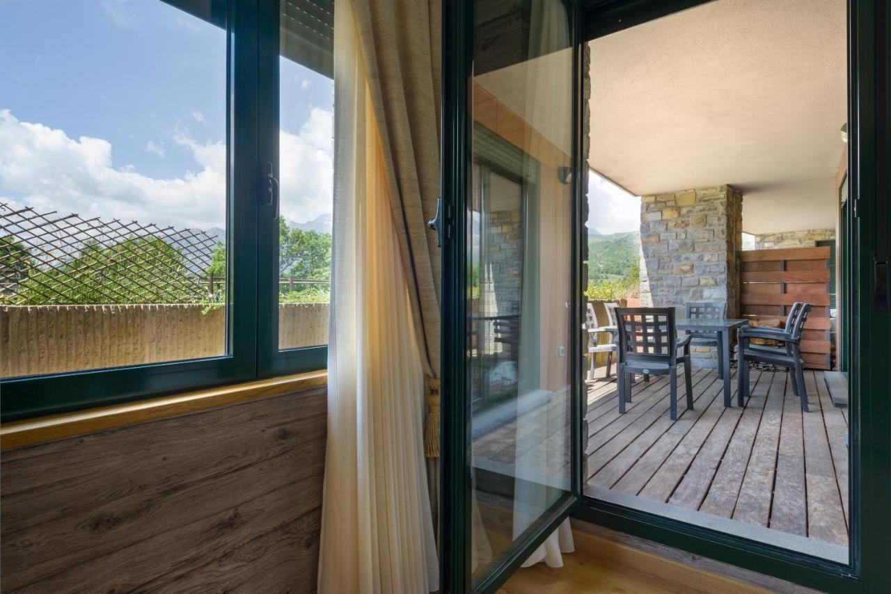 Pena Sabocos II Apartamento Turistico Panticosa Zewnętrze zdjęcie